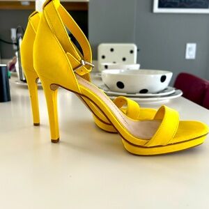 Gianni Bini Yellow Sandal Heels